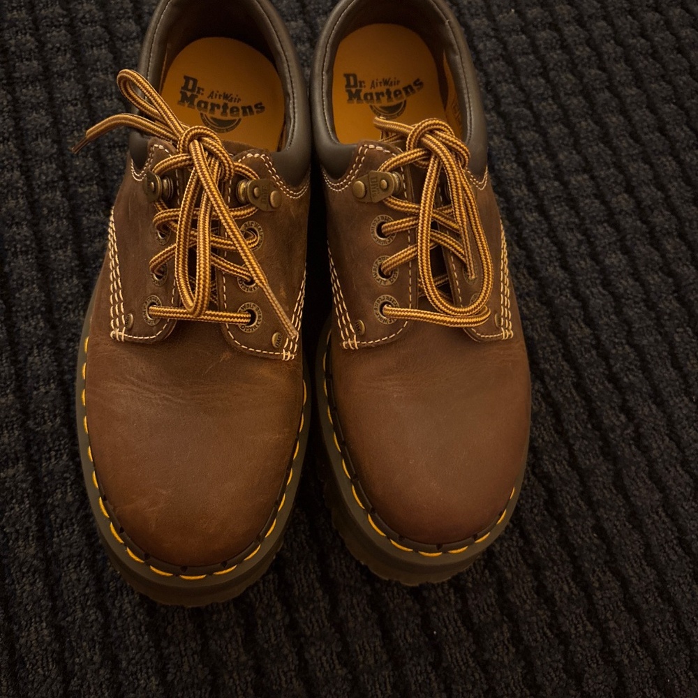 8053 ARC CRAZY HORSE LEATHER PLATFORM CASUAL DOC MARTEN SHOES - Picture 3 of 5